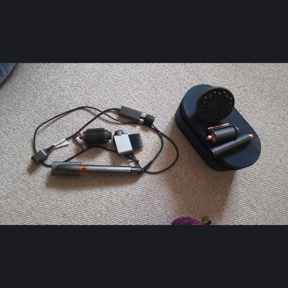 Dyson Hair Styling Set - Black and Copper